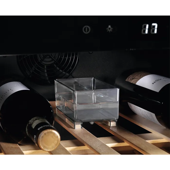 Racitor de vinuri incorporabil AEG AWUS020B5B